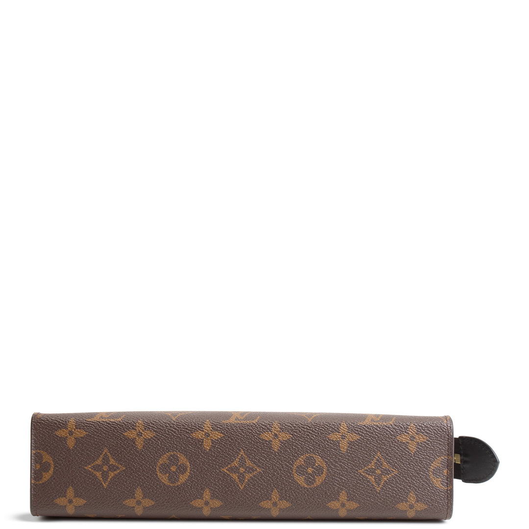 LOUIS VUITTON - Poche Toilette 26 Monogram