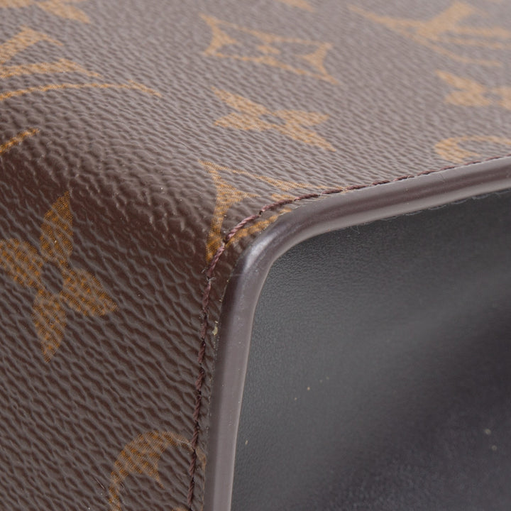 LOUIS VUITTON - Poche Toilette 26 Monogram