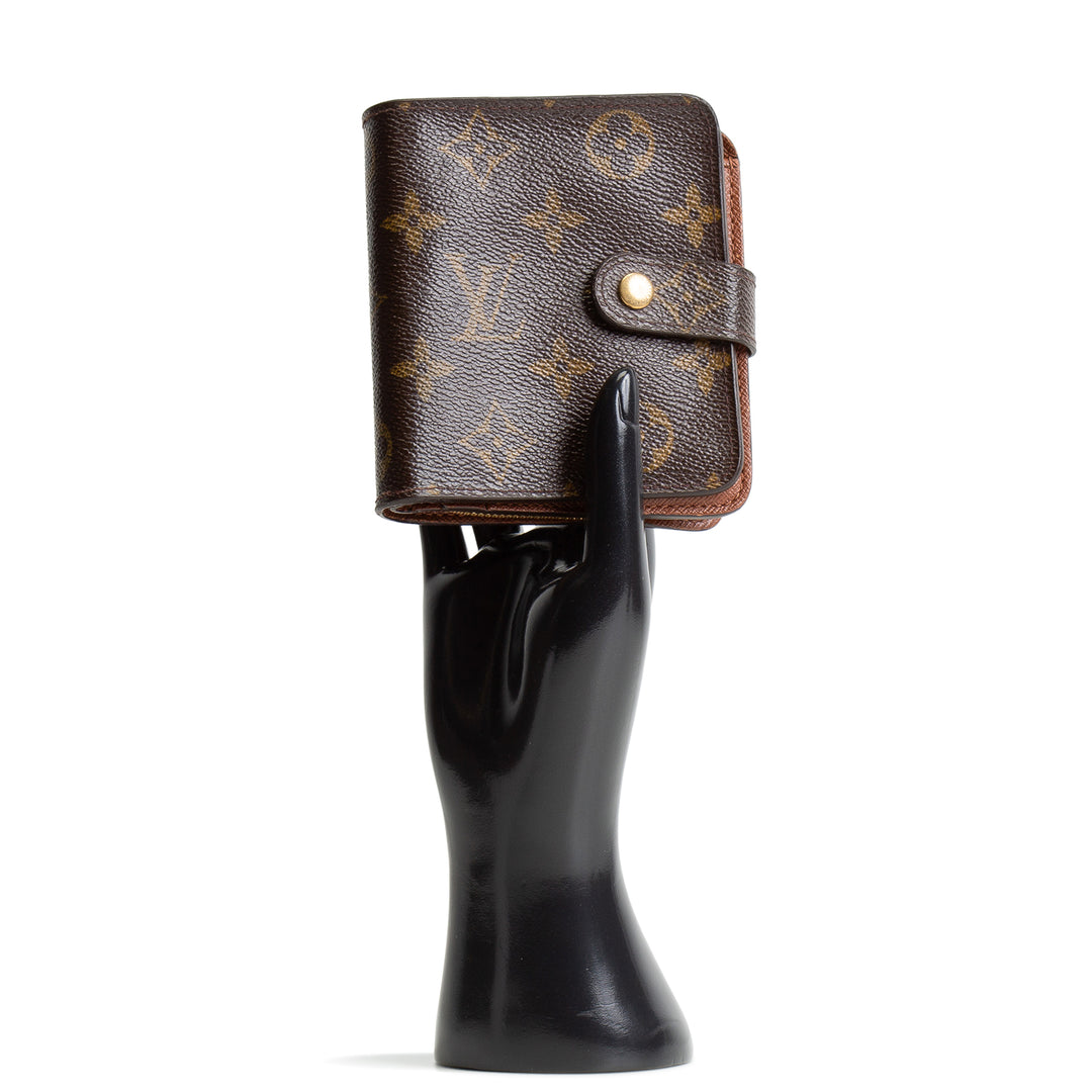 LOUIS VUITTON Vintage Monogram Vintage Bifold Wallet Compact OUTLET FINAL SALE