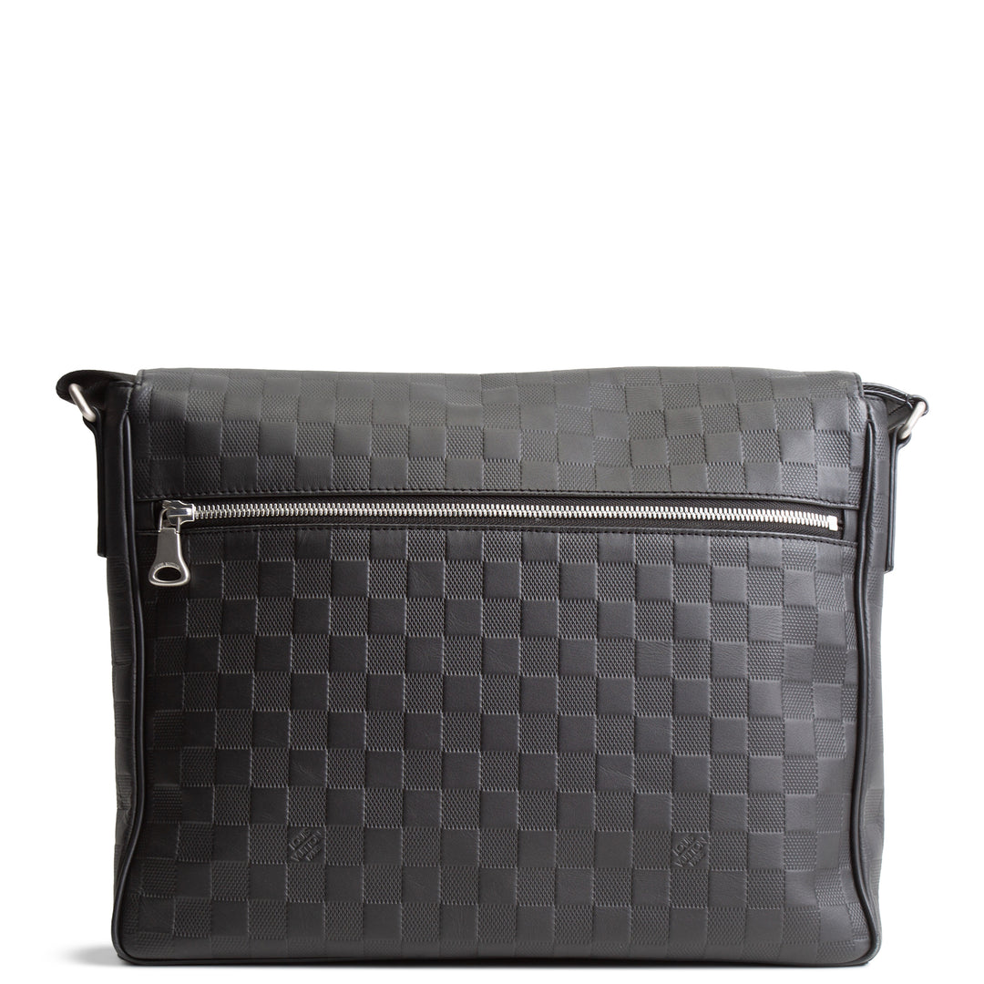 LOUIS VUITTON  Damier Infini Leather District Messenger Bag GM - Black