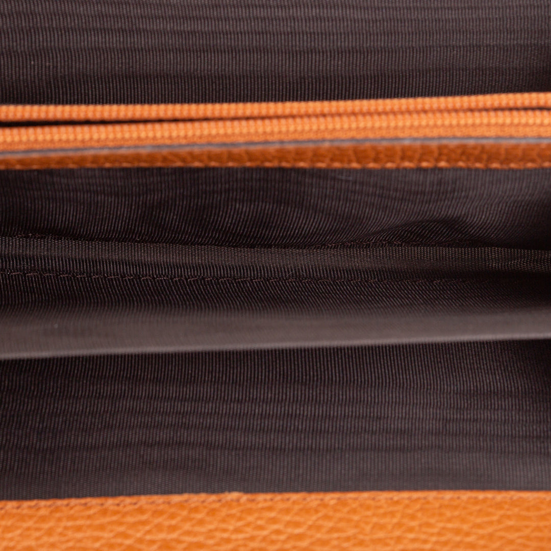 GUCCI Leather Continental Wallet - Brown