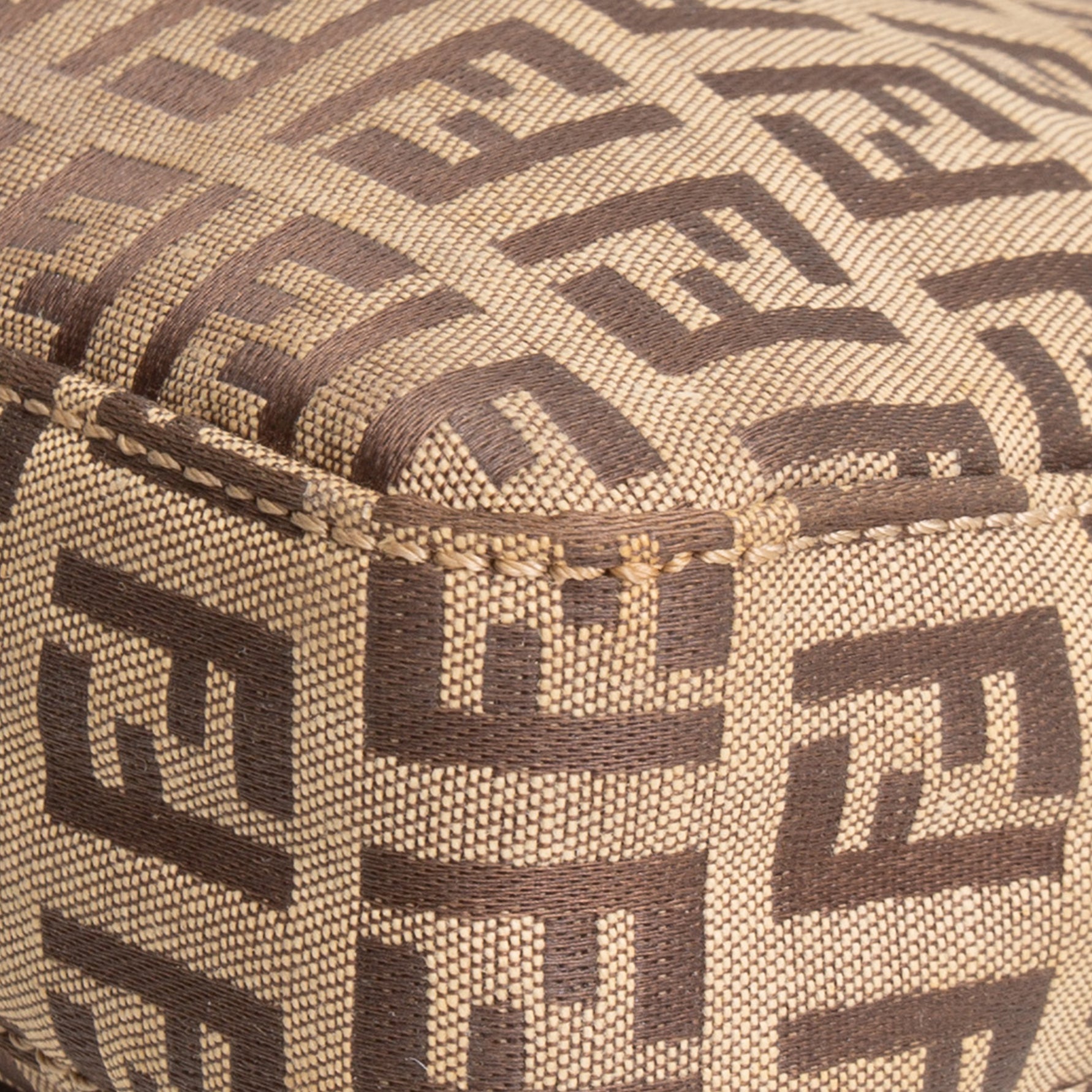 FENDI Zucchino Pochette – ALB