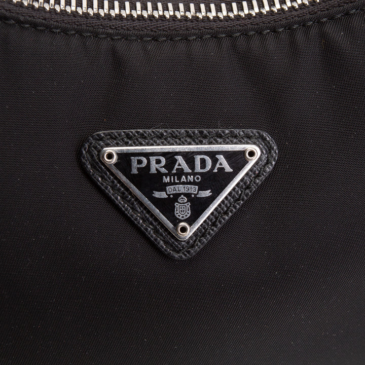 PRADA Re-Edition 2005 Shoulder Bag - Black