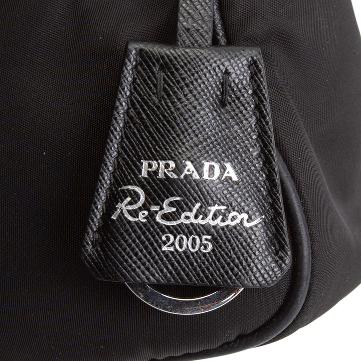 PRADA Re-Edition 2005 Shoulder Bag - Black
