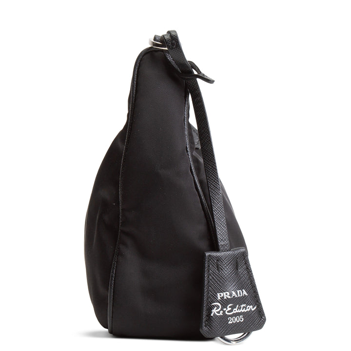 PRADA Re-Edition 2005 Shoulder Bag - Black