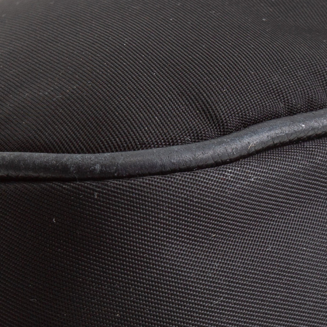 PRADA Re-Edition 2005 Shoulder Bag - Black