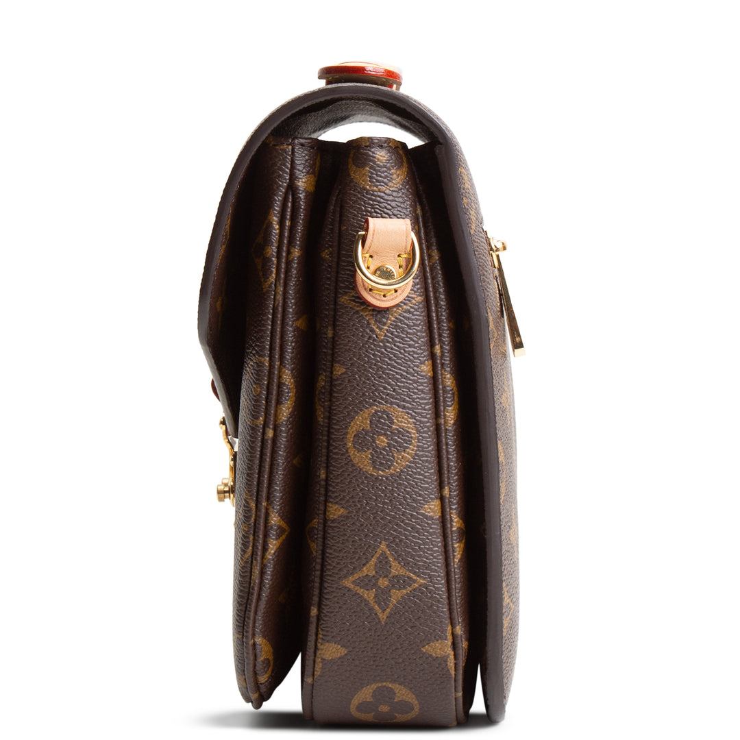 LOUIS VUITTON Monogram Pochette Metis