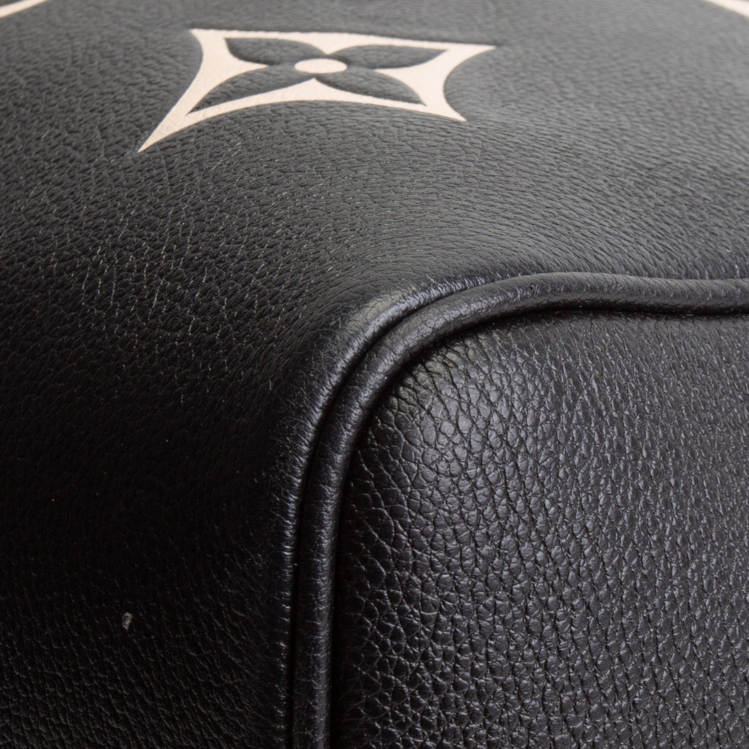 LOUIS VUITTON Giant Monogram Keepall Bandouliere 45 - Bicolor