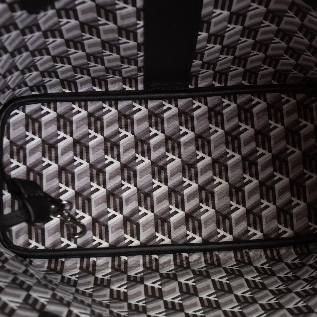 MCM Liz Tote w/ Pouch - Black