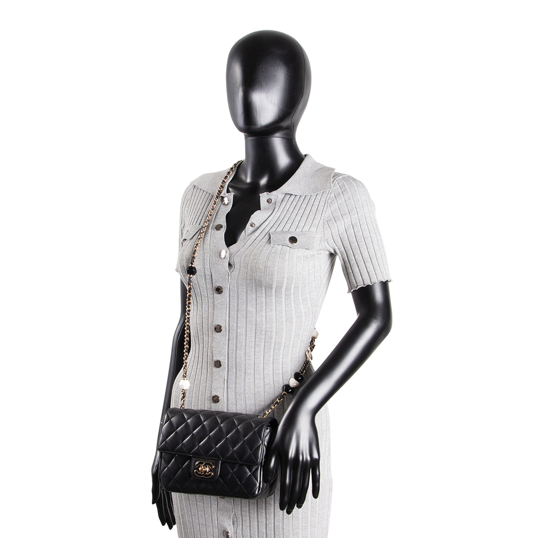 CHANEL Candy Heart Flap Bag - Black