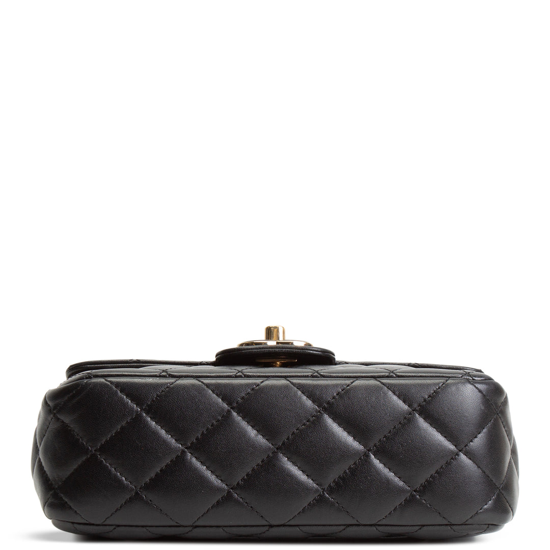 CHANEL Candy Heart Flap Bag - Black