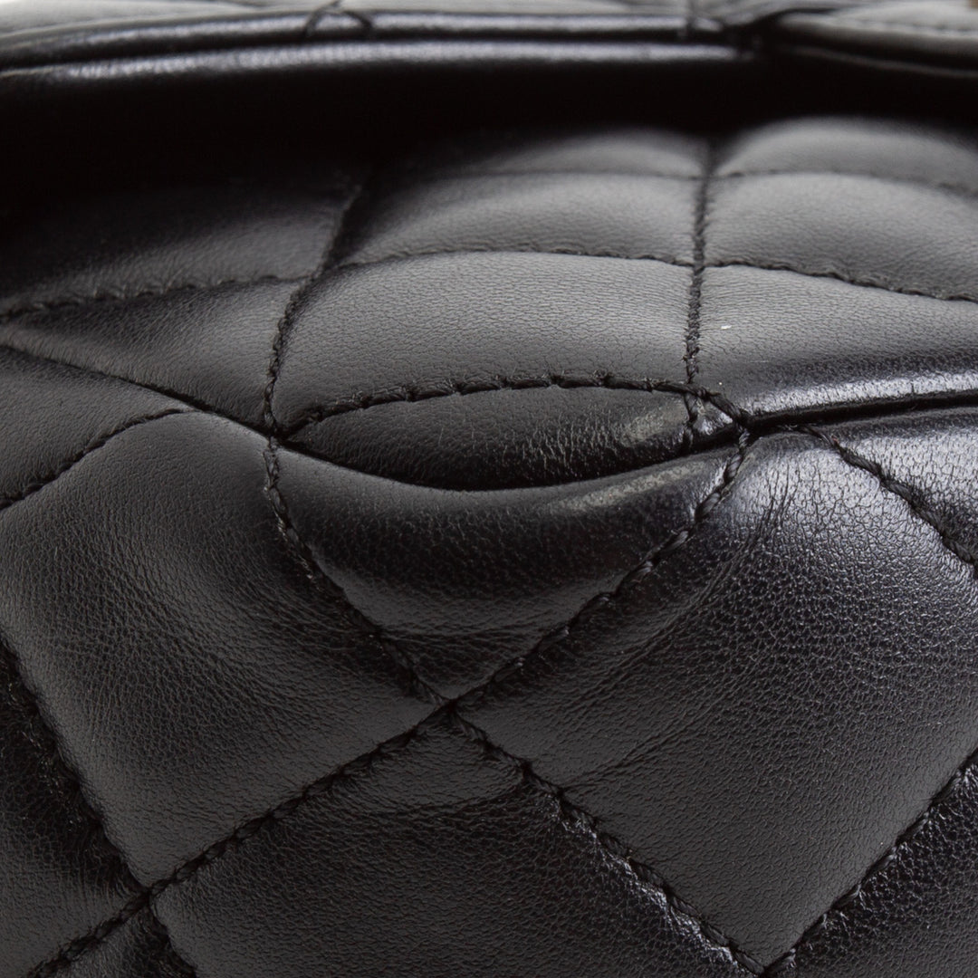 CHANEL Candy Heart Flap Bag - Black