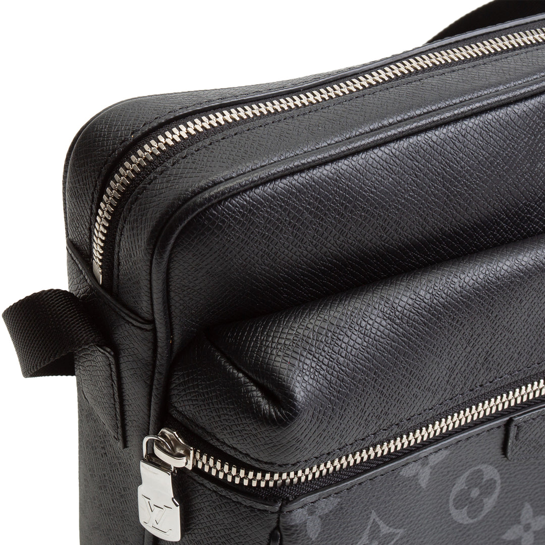 LOUIS VUITTON Monogram Eclipse Outdoor Messenger Bag