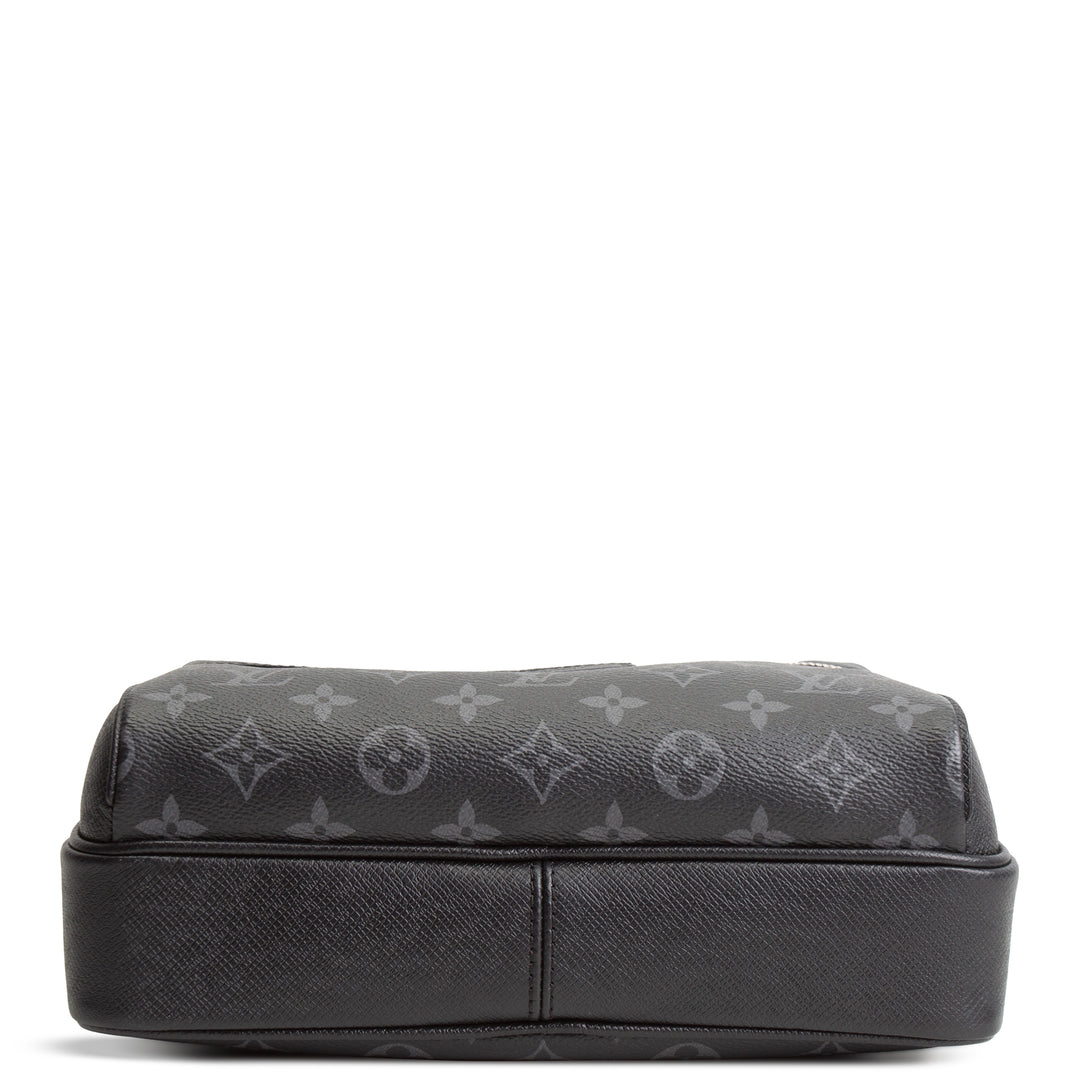 LOUIS VUITTON Monogram Eclipse Outdoor Messenger Bag
