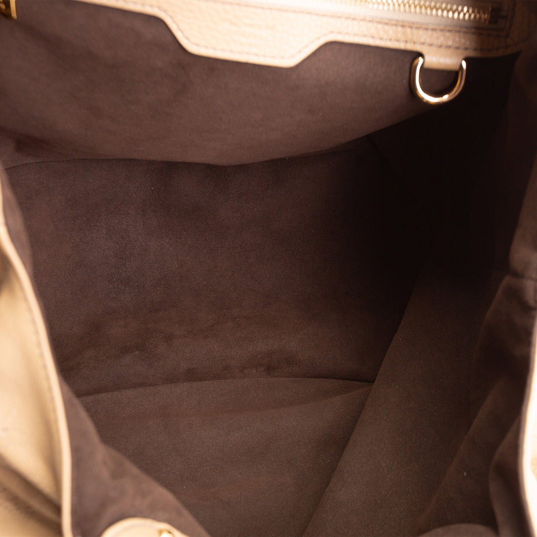 LOUIS VUITTON Mahina L Hobo