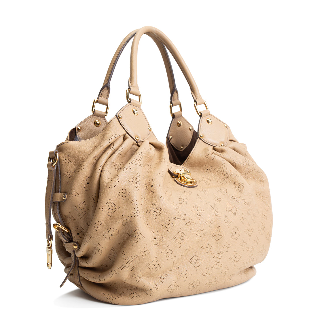 LOUIS VUITTON Mahina L Hobo