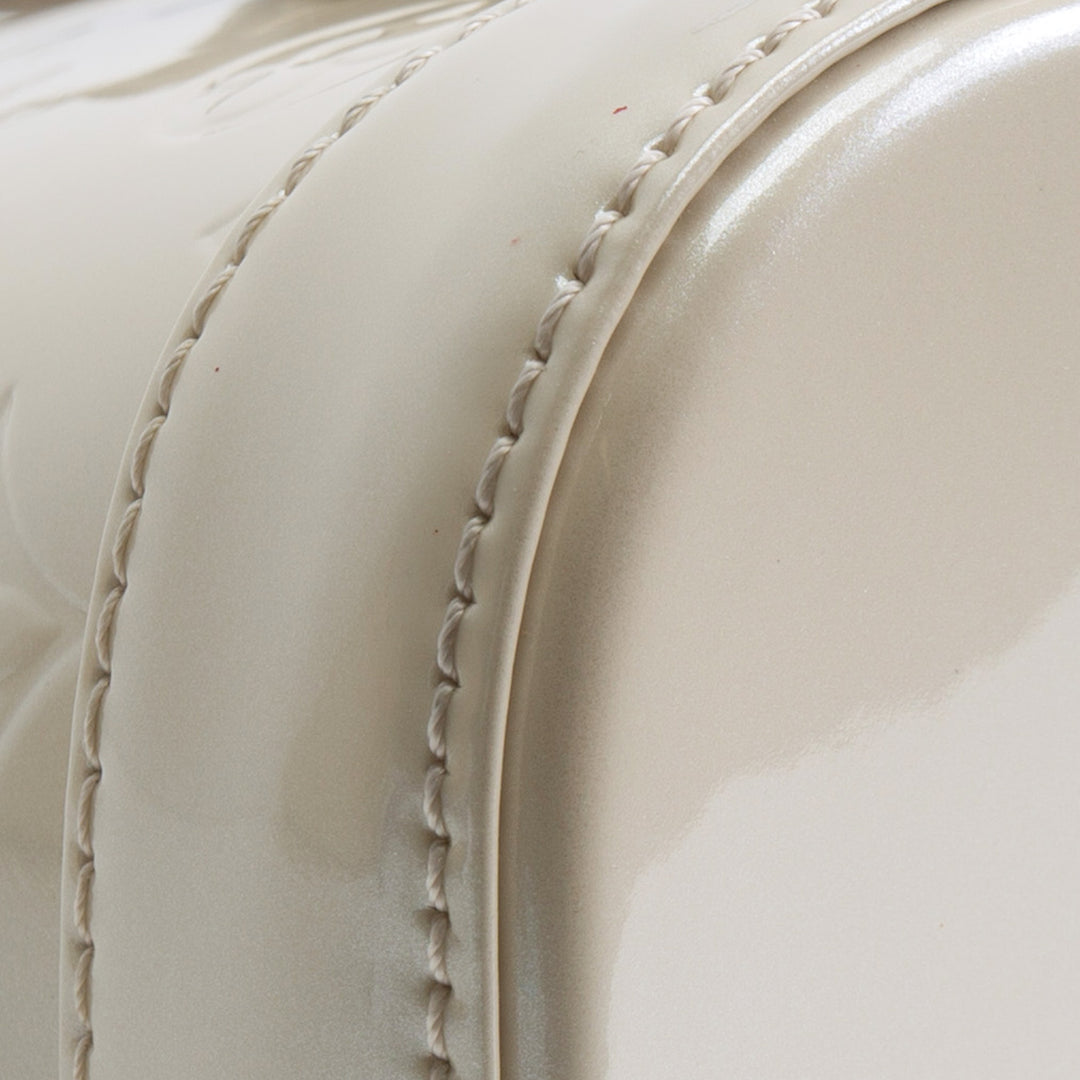 LOUIS VUITTON Alma Vernis PM