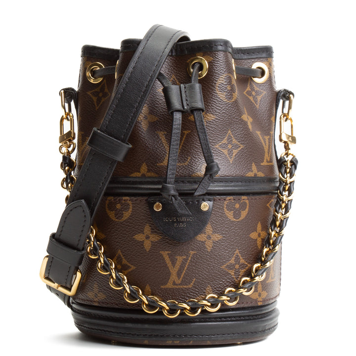 LOUIS VUITTON Monogram Canoe