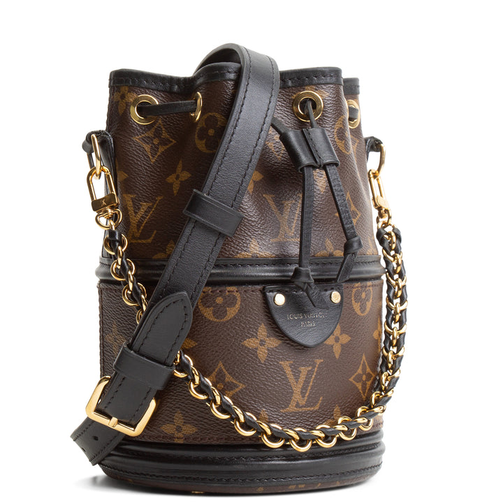 LOUIS VUITTON Monogram Canoe