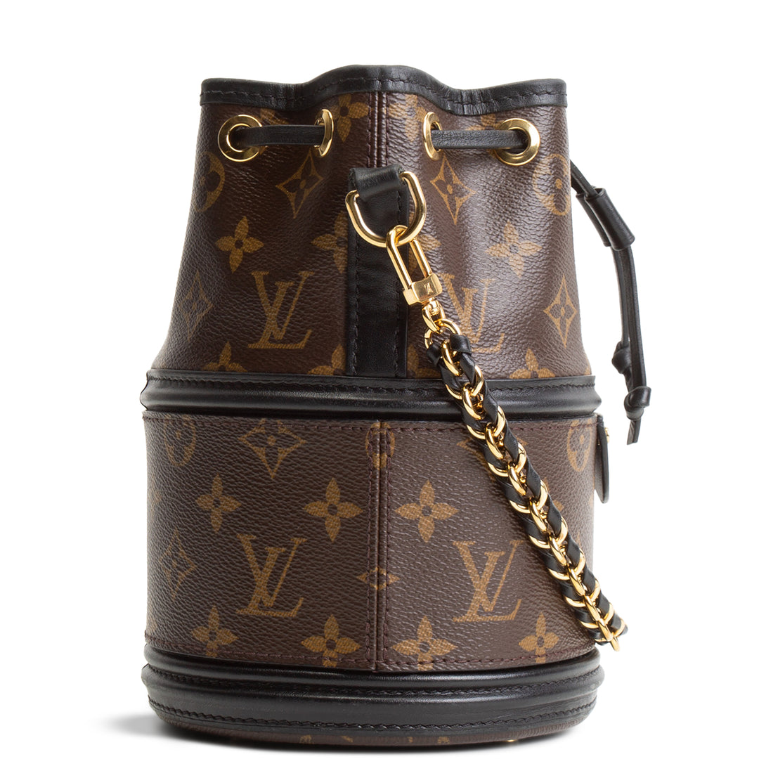 LOUIS VUITTON Monogram Canoe