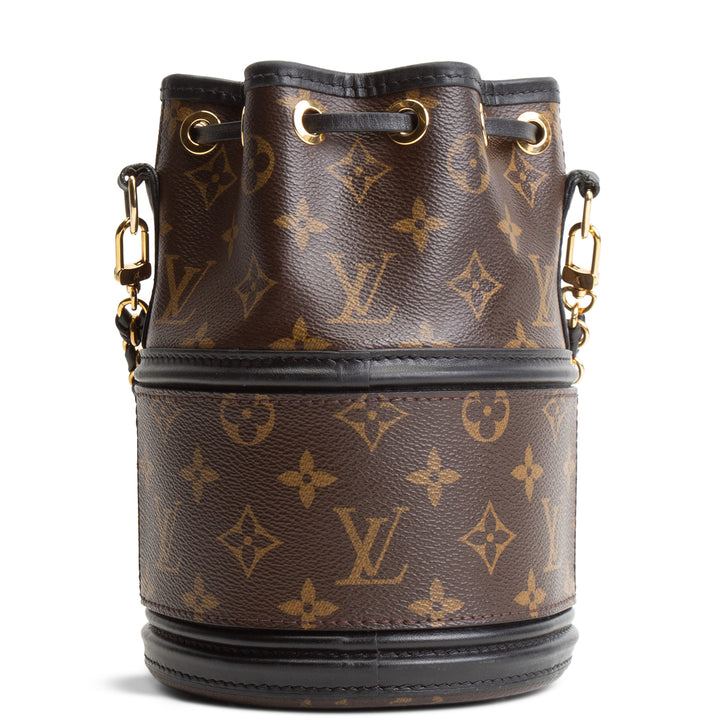 LOUIS VUITTON Monogram Canoe