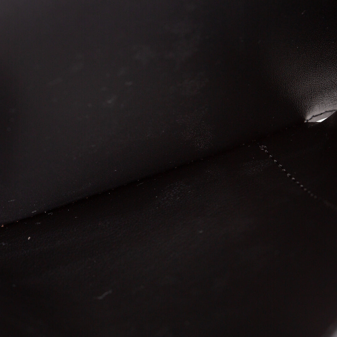 LOUIS VUITTON Reverse Monogram Dauphine Compact Wallet