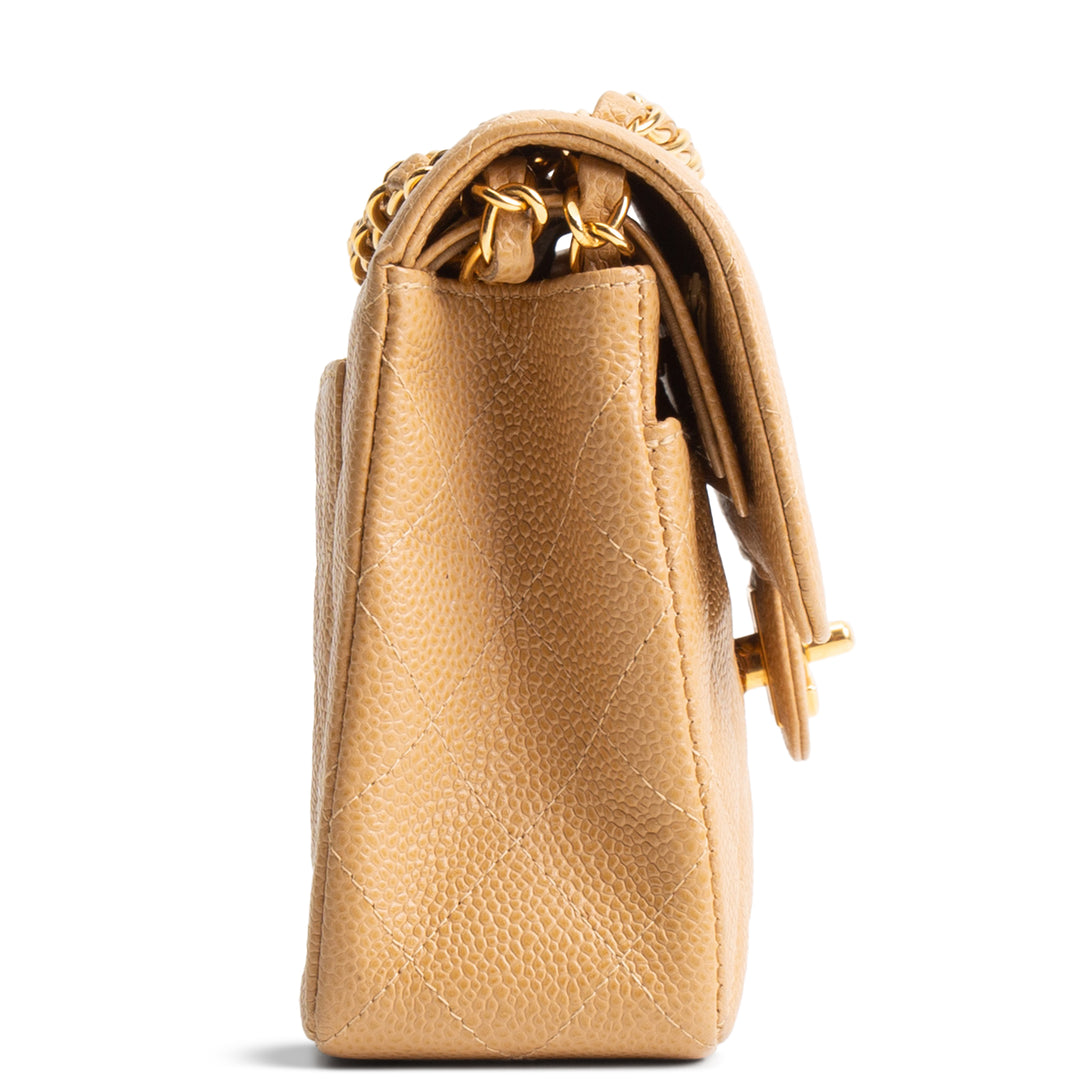 CHANEL Vintage Medium Double Flap Shoulder Bag - Nude