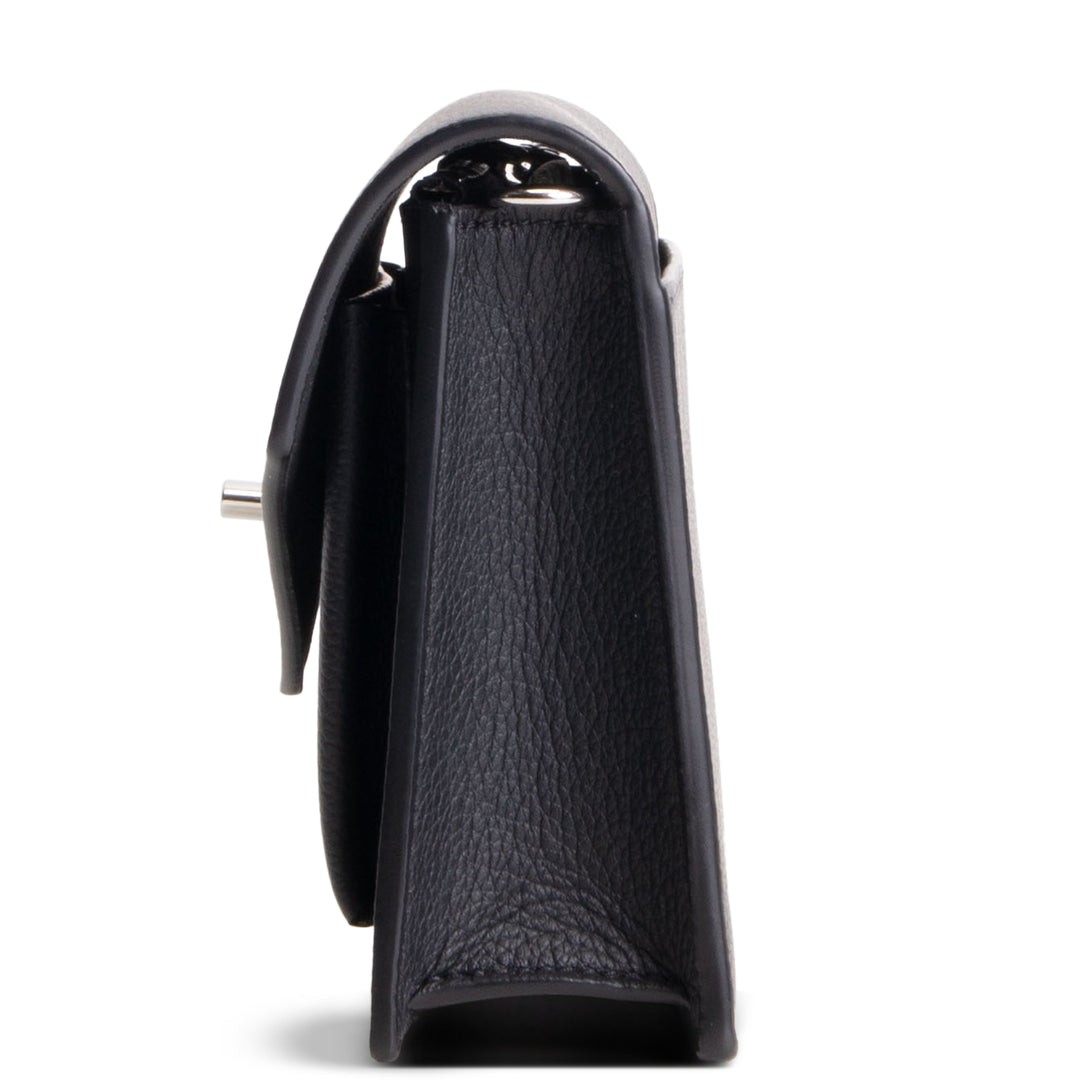 LOUIS VUITTON Taurillon MyLockMe Pochette On Chain - Black
