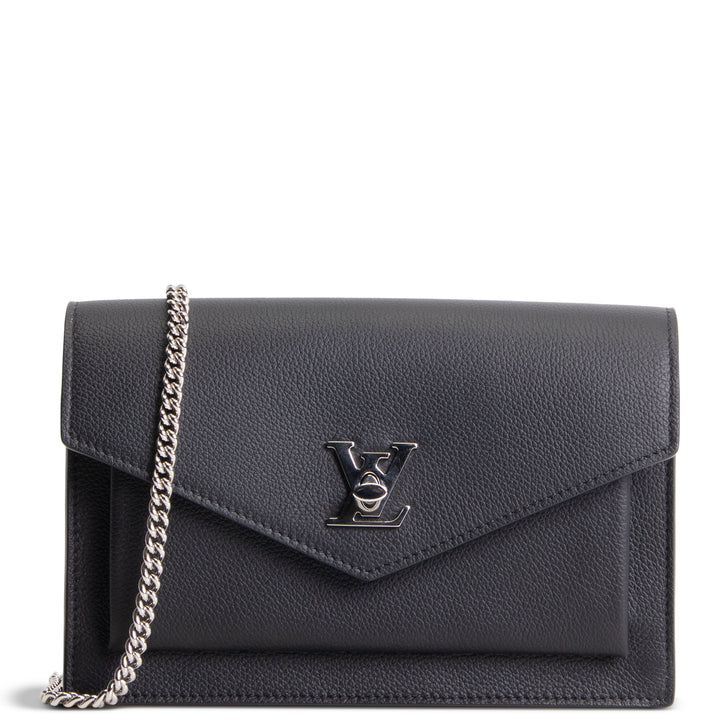 LOUIS VUITTON Taurillon MyLockMe Pochette On Chain - Black