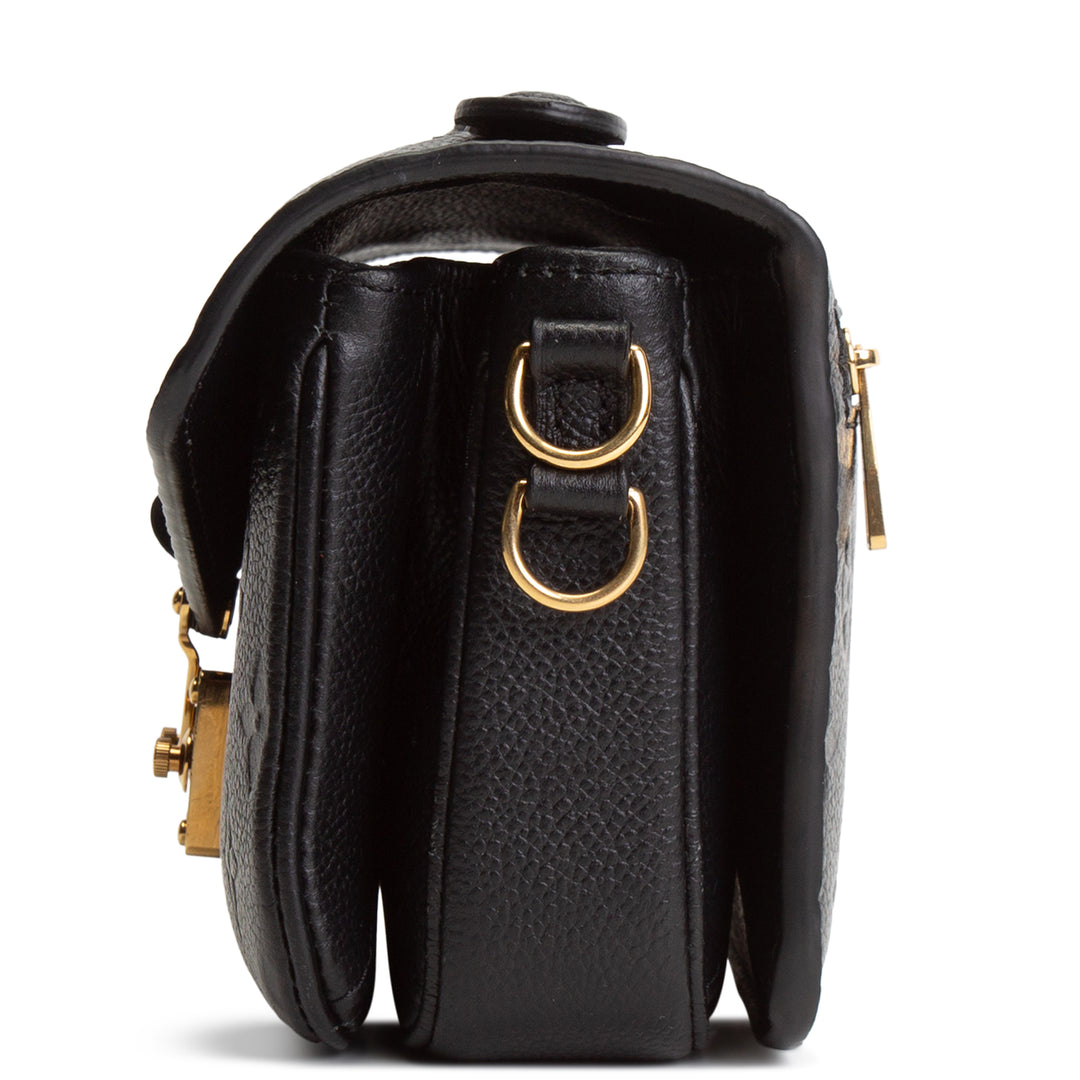 LOUIS VUITTON Pochette Metis East-West Monogram Empreinte