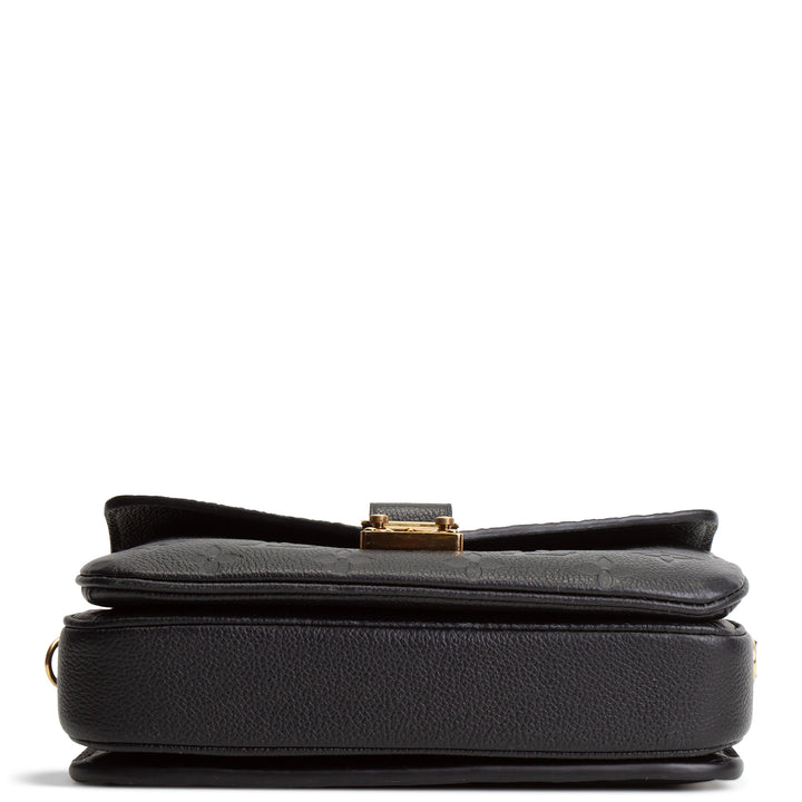 LOUIS VUITTON Pochette Metis East-West Monogram Empreinte