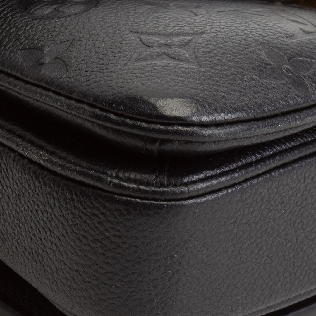 LOUIS VUITTON Pochette Metis East-West Monogram Empreinte