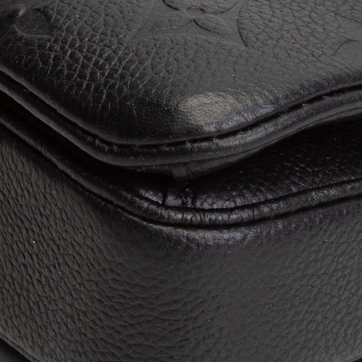 LOUIS VUITTON Pochette Metis East-West Monogram Empreinte