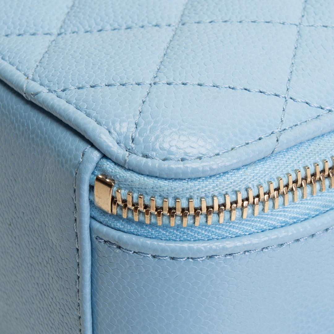 CHANEL Small Pick Me Up Vanity Case