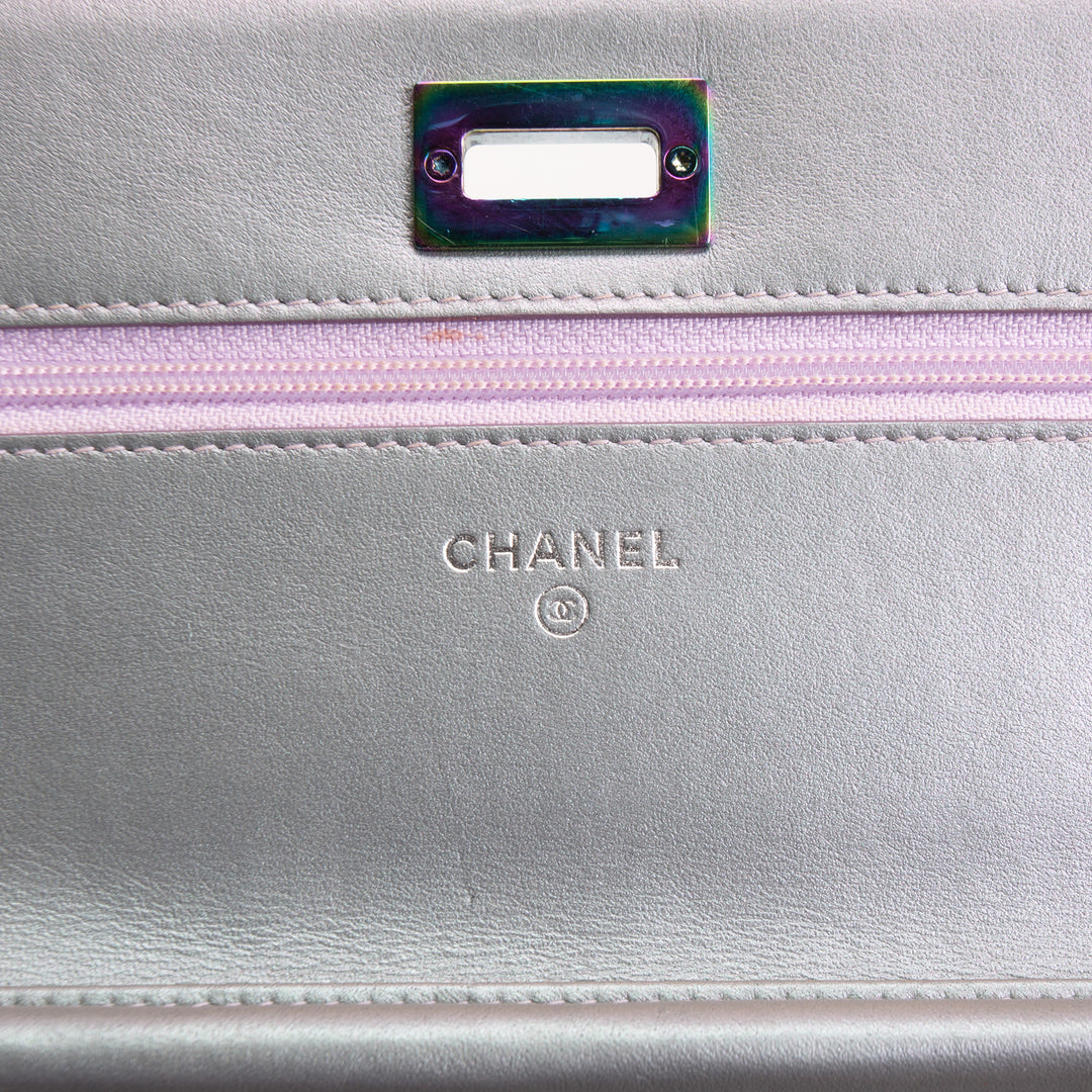 CHANEL 255 Reissue Iridescent Quilted Wallet on Chain