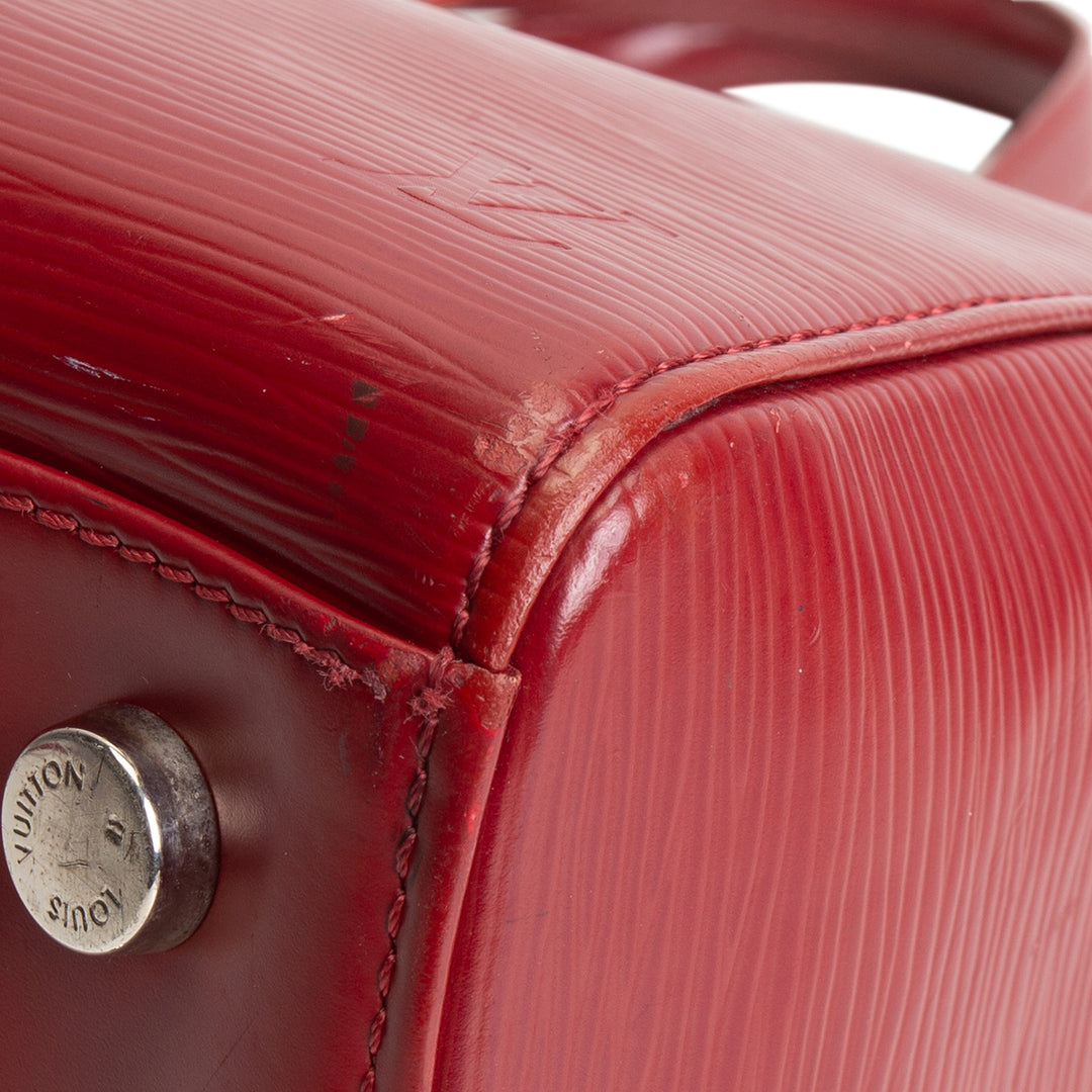 LOUIS VUITTON Epi Brea MM Shoulder Bag - Raspberry Red