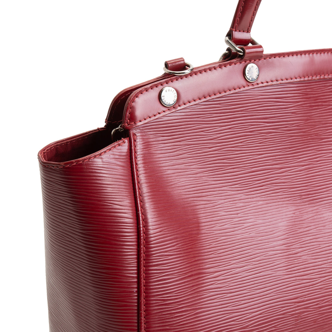 LOUIS VUITTON Epi Brea MM Shoulder Bag - Raspberry Red