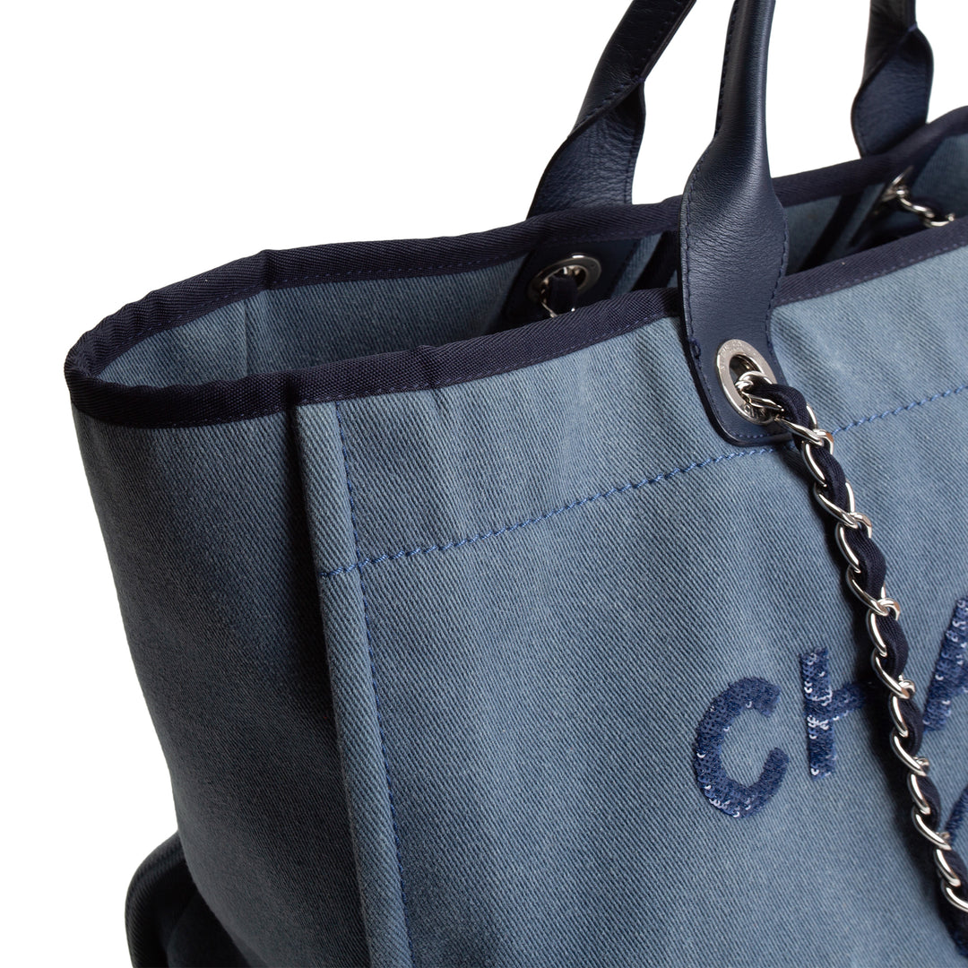 CHANEL Large Denim Deauville - Blue