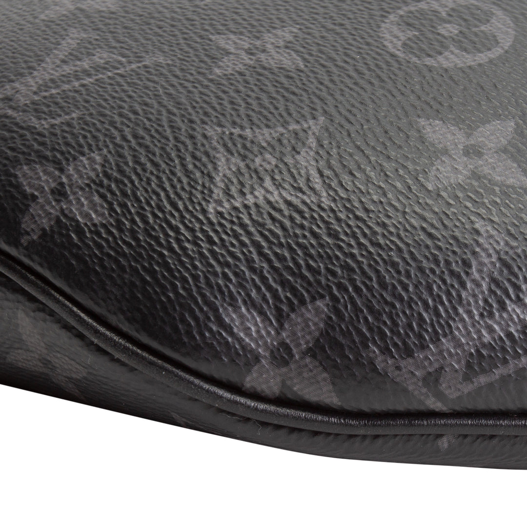 LOUIS VUITTON Discovery Bumbag Monogram Eclipse