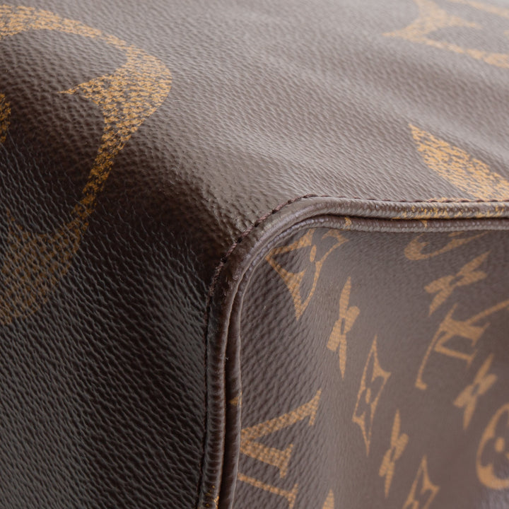 LOUIS VUITTON Reverse Monogram OntheGo GM