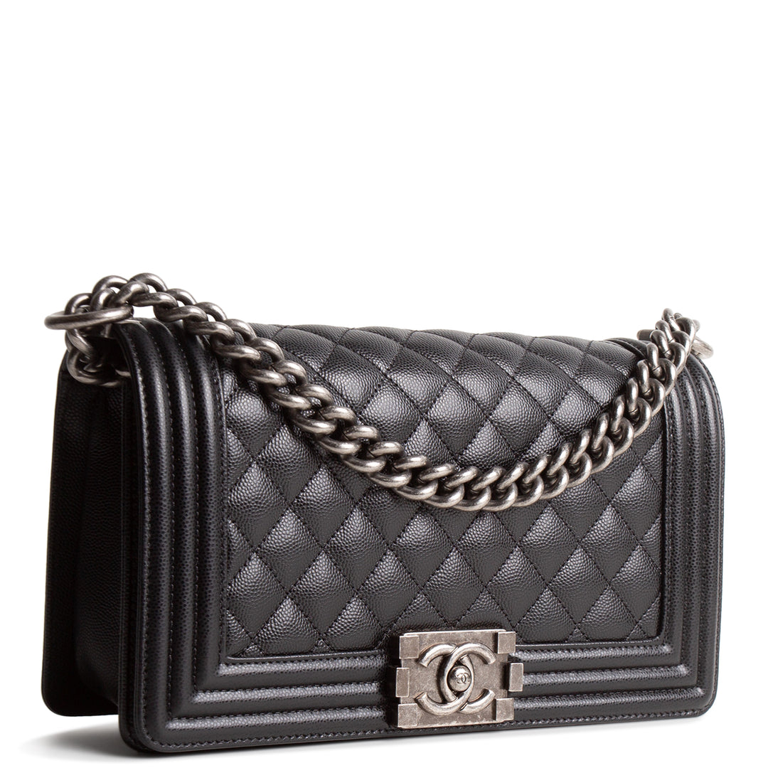 CHANEL Boy Bag Medium Quilted Caviar - Black