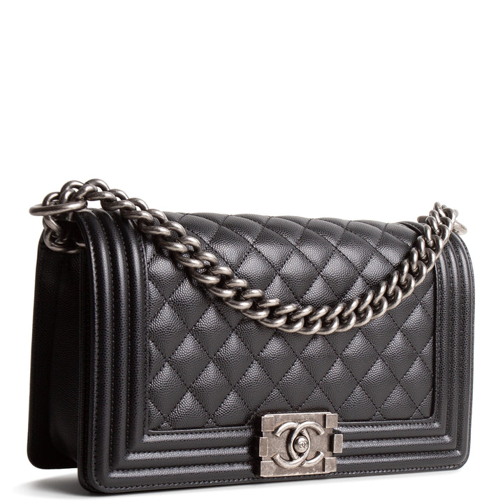 CHANEL Boy Bag Medium Quilted Caviar - Black
