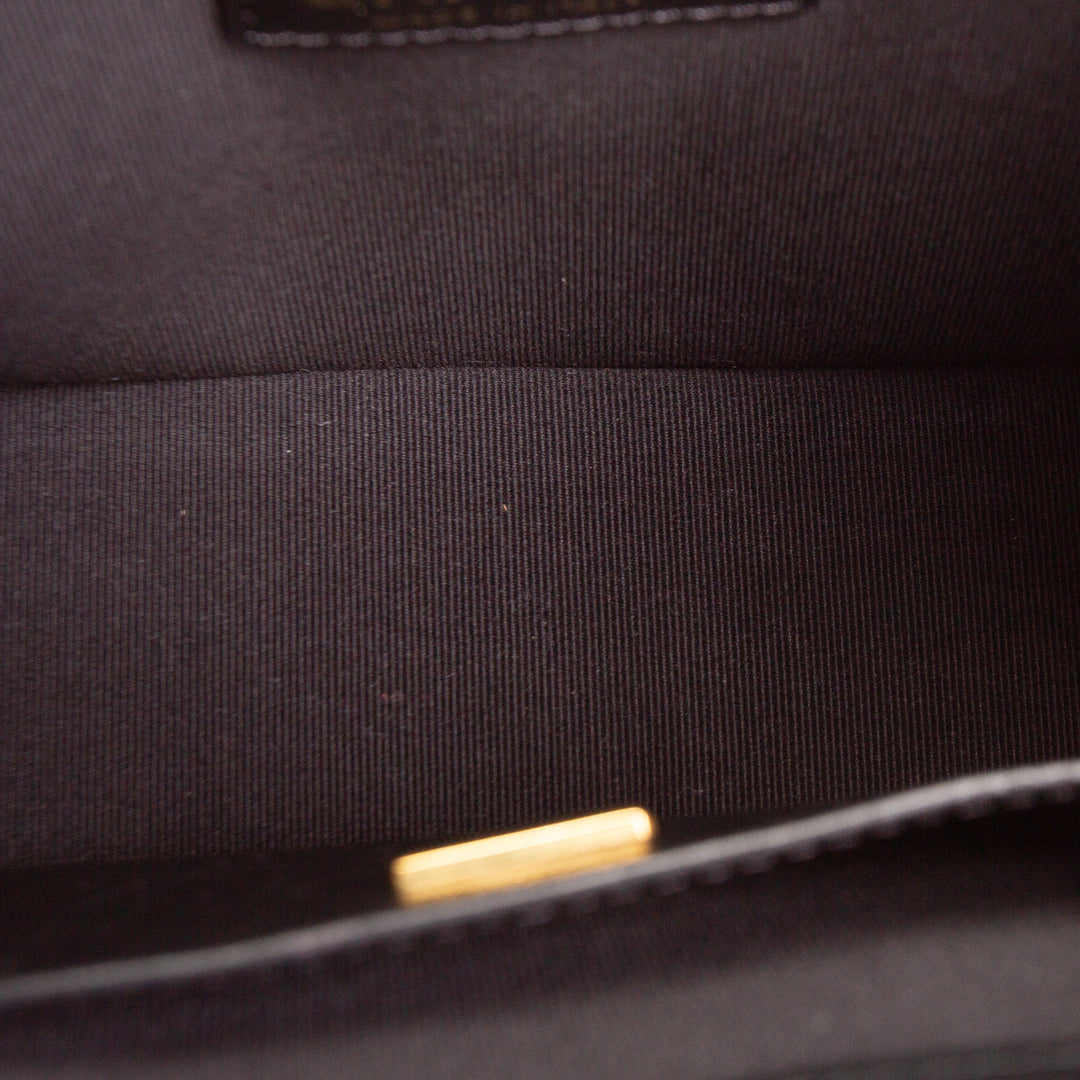 CHANEL Curvy Mood Hobo - Black