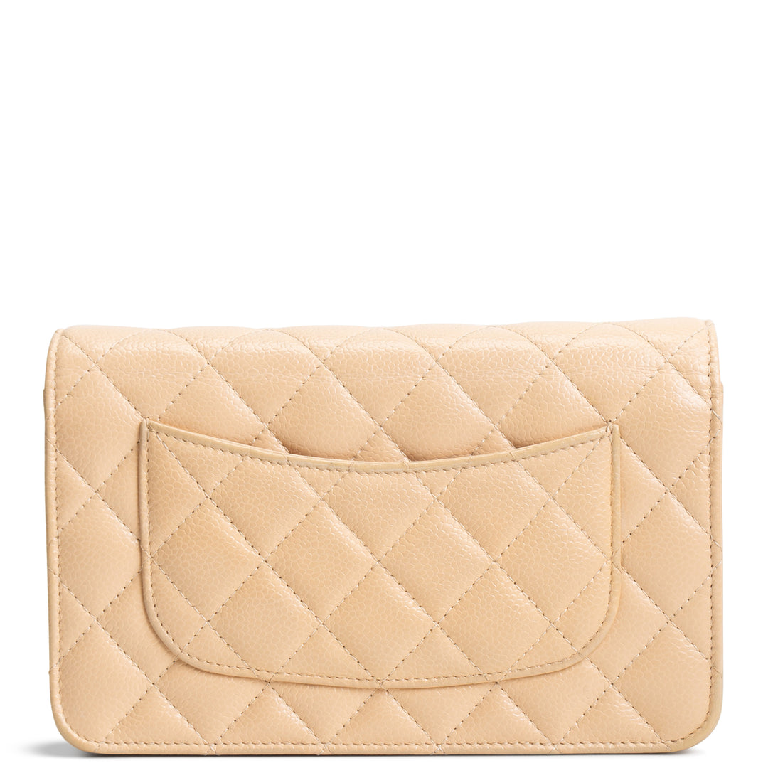 CHANEL Caviar Wallet on Chain - Beige
