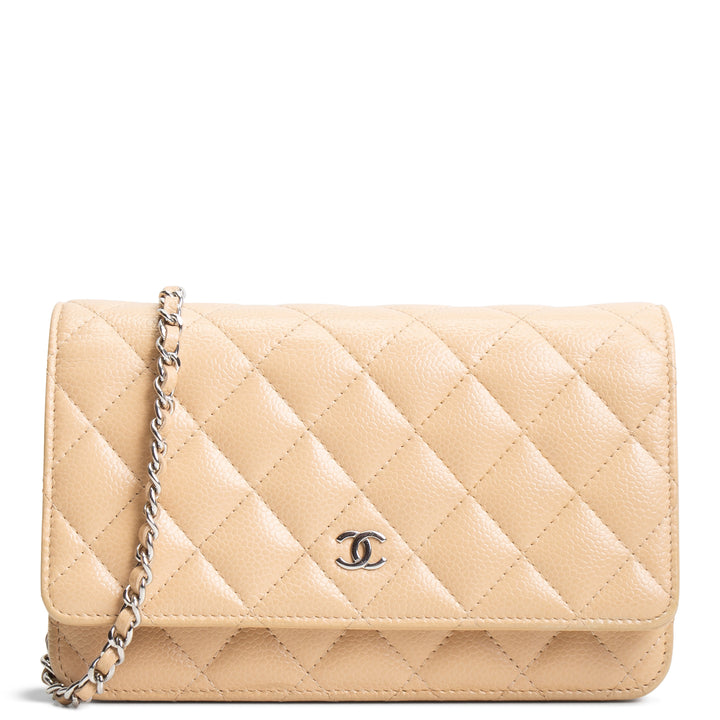 CHANEL Caviar Wallet on Chain - Beige