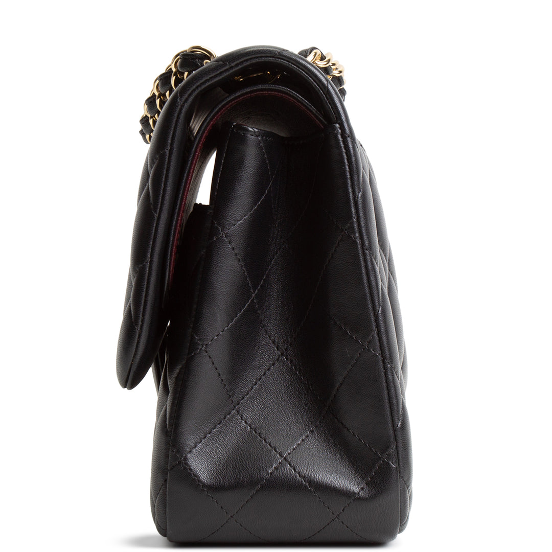 CHANEL Lambskin Jumbo Double Flap - Black