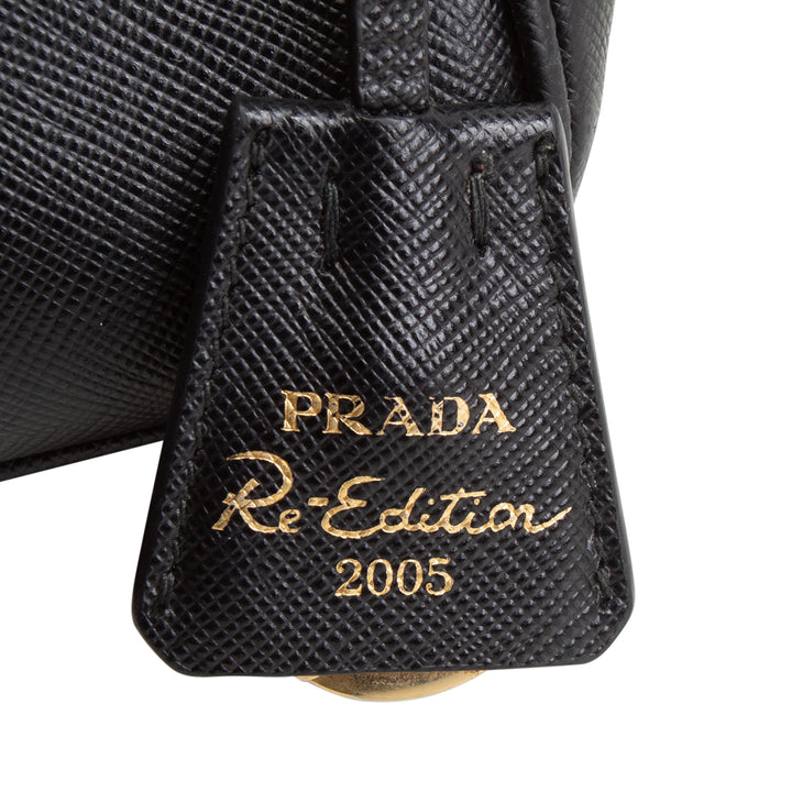 PRADA Saffiano Lux Re-Edition 2005 Crossbody - Black