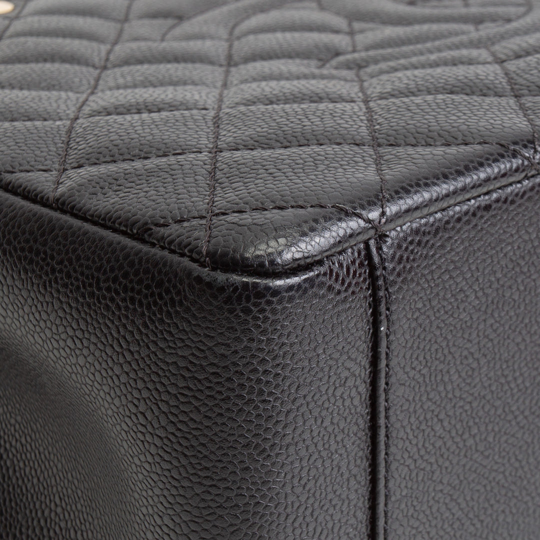 CHANEL Caviar Grand Shopping Bag Tote