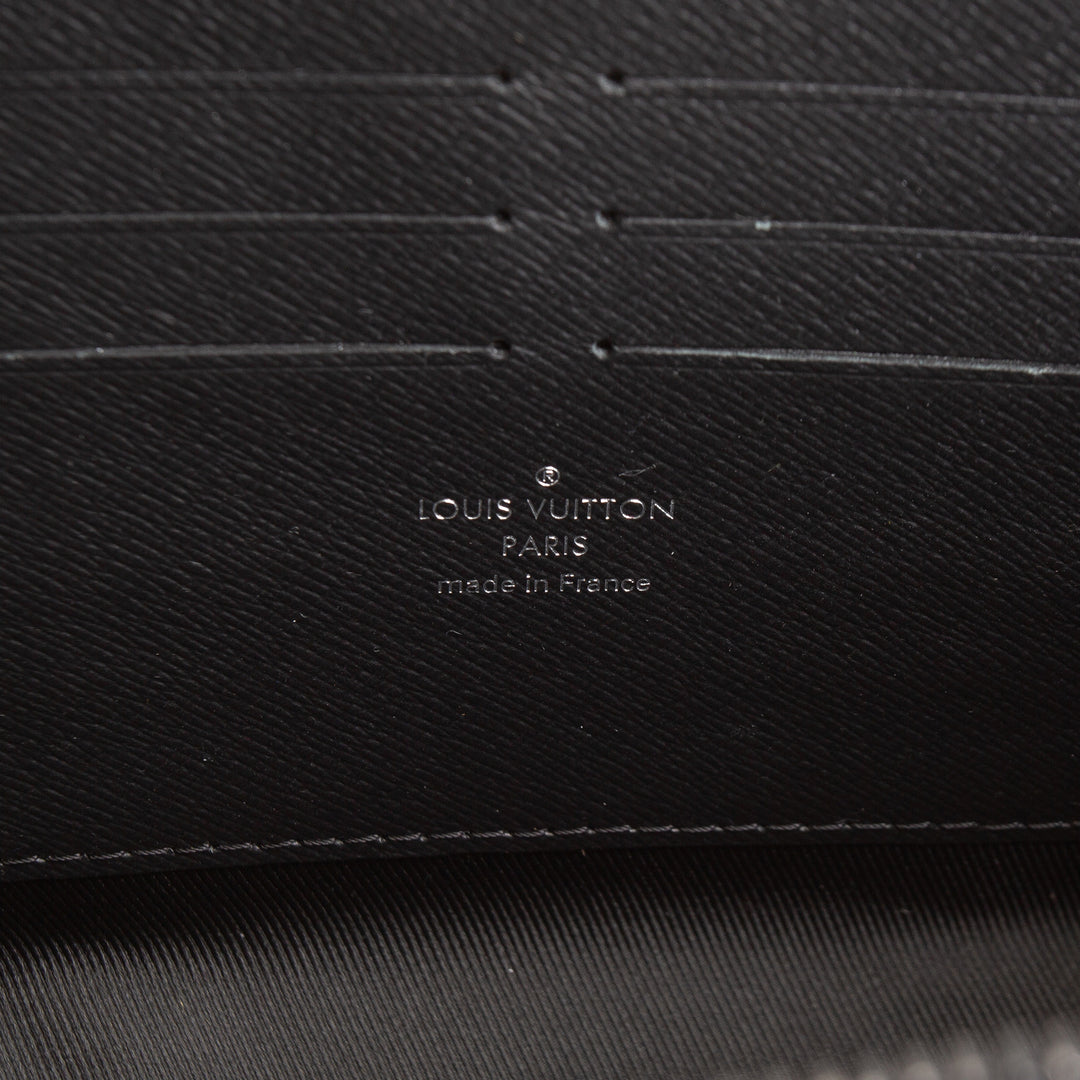 LOUIS VUITTON Soft Trunk Wallet - Monogram Eclipse