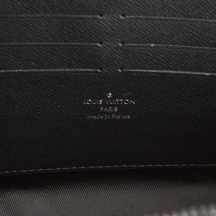 LOUIS VUITTON Soft Trunk Wallet - Monogram Eclipse